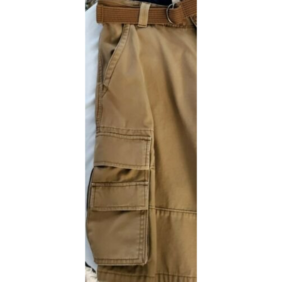 Levi's Workwear Cargo Shorts  Baggy Loose With Belt Waterless Mens Size 32 EUC - Picture 3 of 6